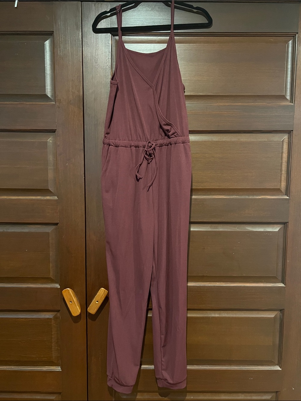 HALARA Sleeveless Drawstring Jumpsuit in Burgundy